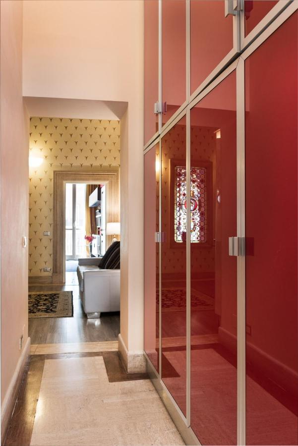 Nsm 71Viadelcorso Appartamento Con Terrazzo روما المظهر الخارجي الصورة