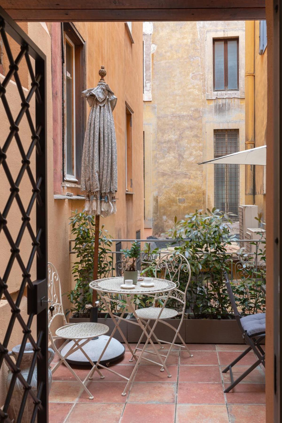 Nsm 71Viadelcorso Appartamento Con Terrazzo روما المظهر الخارجي الصورة